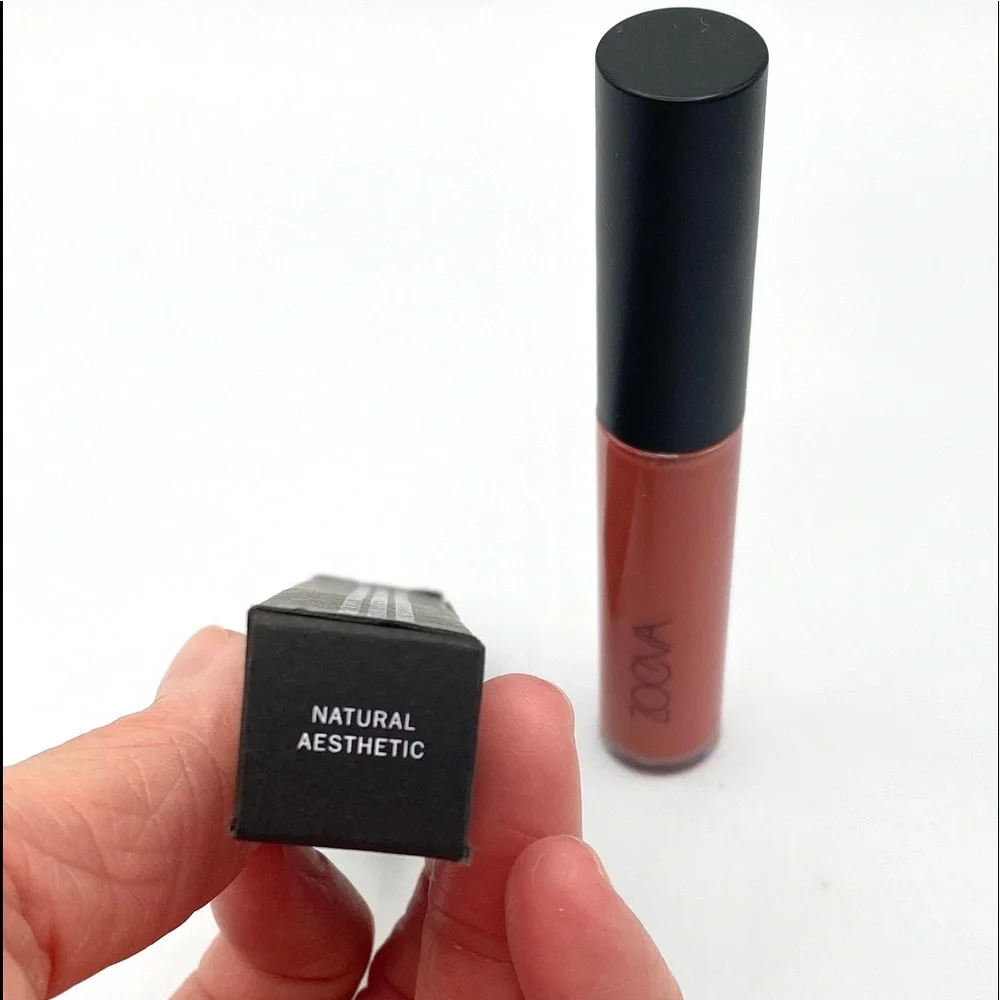 Zoeva | Liquid Lipstick Pure Velours Matte Made in Italy Natural Aesthetic BNIB
